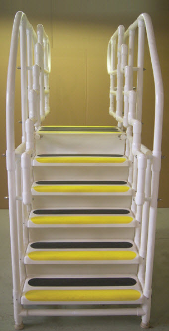 RS ADA 5000 ADA Compliant Pool Ladder_Front
